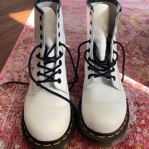 White Hight top Doc Martens (Size U.S. 7)